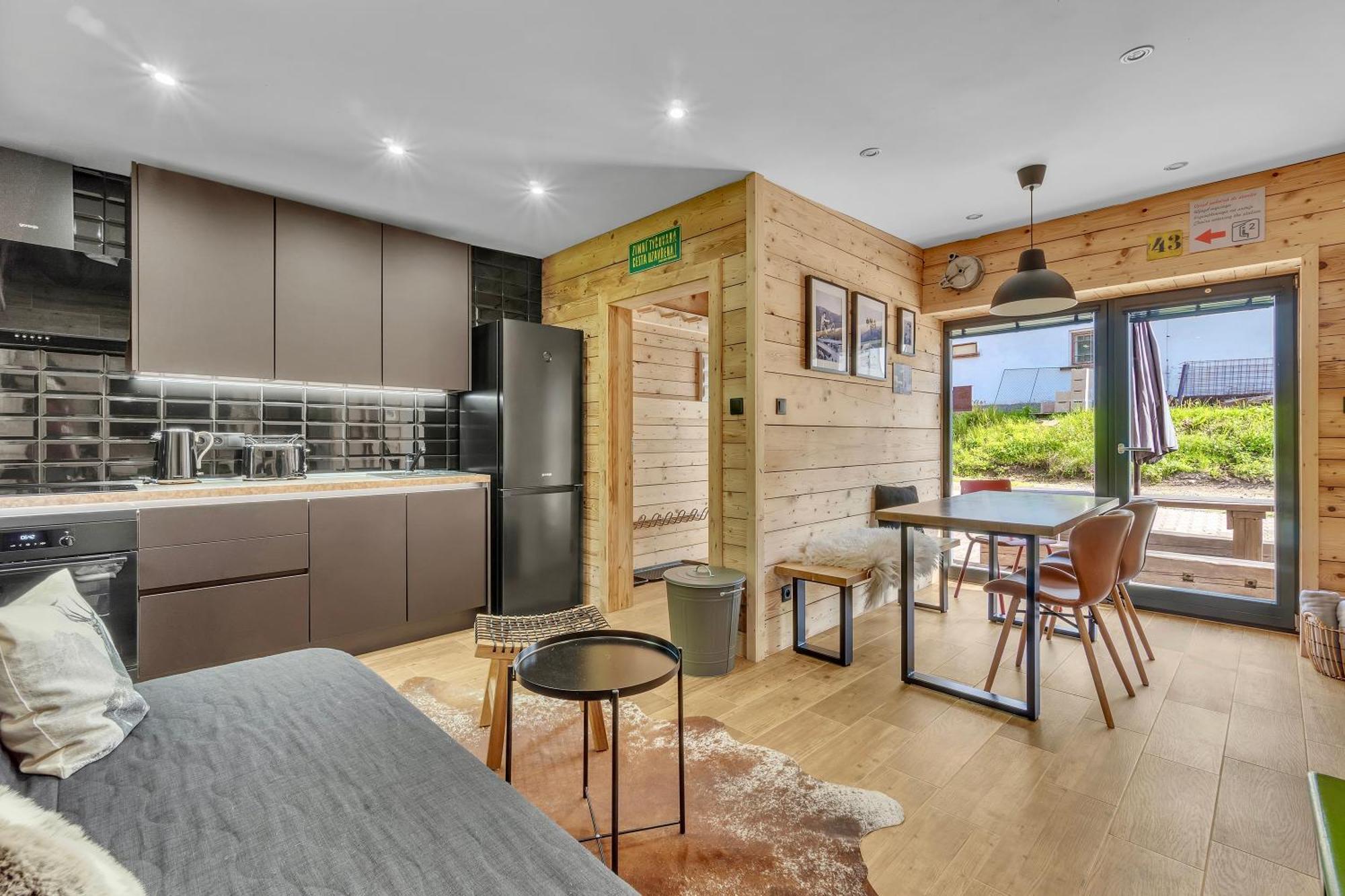Apartments Von-Roll โรกีนีซ นัด ยีเซอโร ภายนอก รูปภาพ