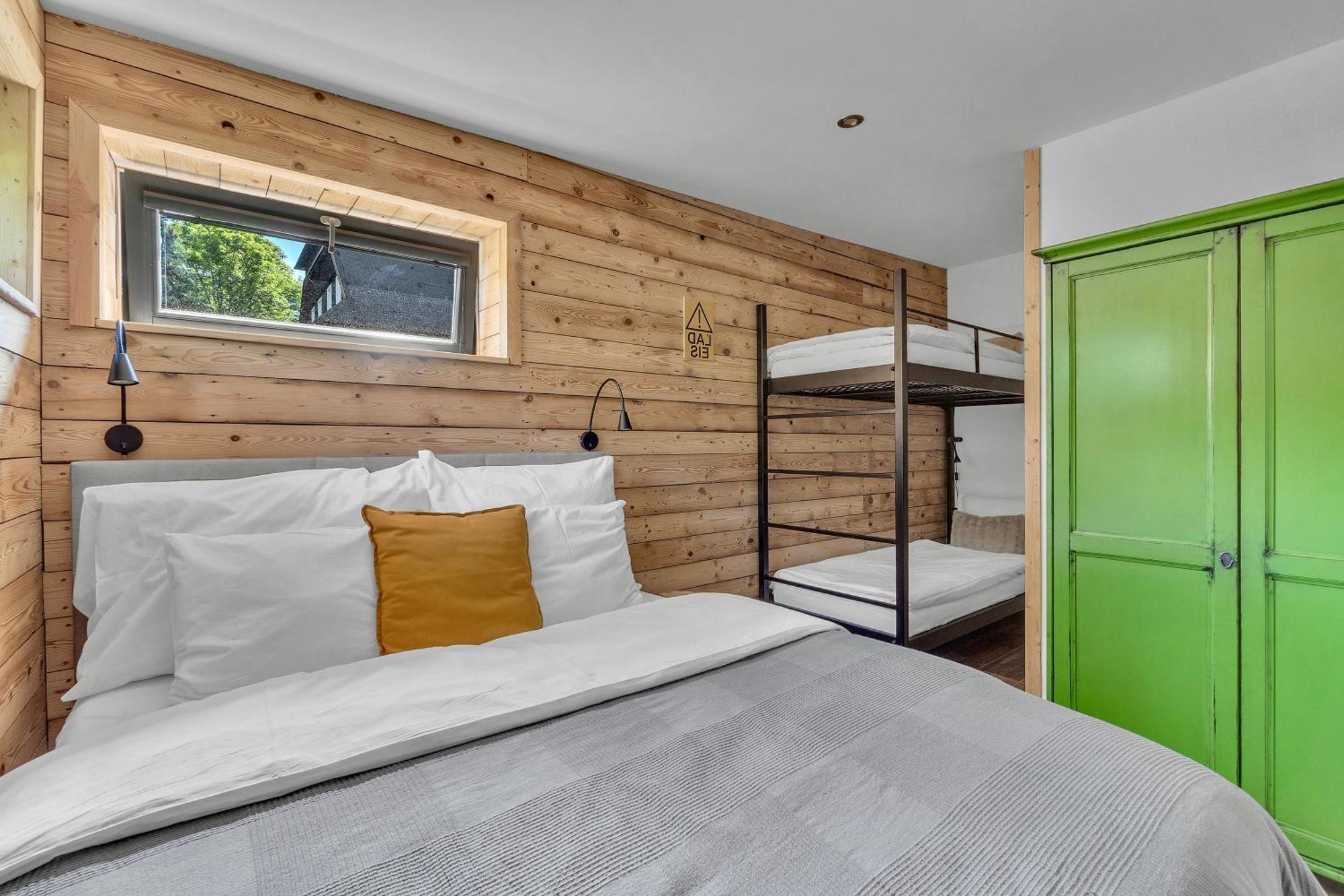 Apartments Von-Roll โรกีนีซ นัด ยีเซอโร ภายนอก รูปภาพ